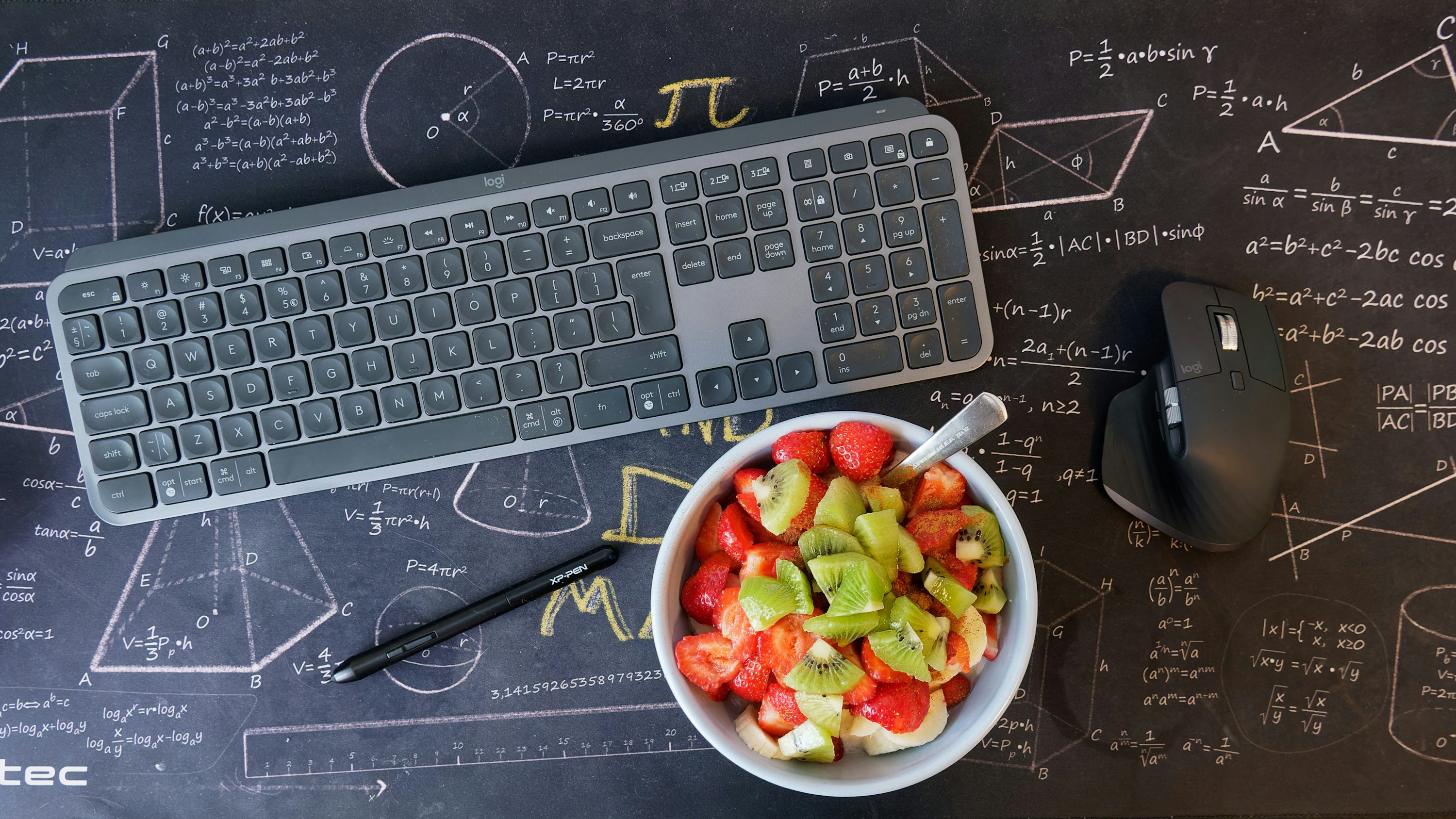 食事と集中力の関係をデータで確認する